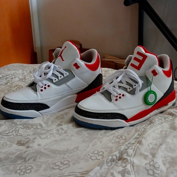 Air Jordan 3's! Slim Shady Super Bowl 🏈 joints!! - Picture 2 of 8